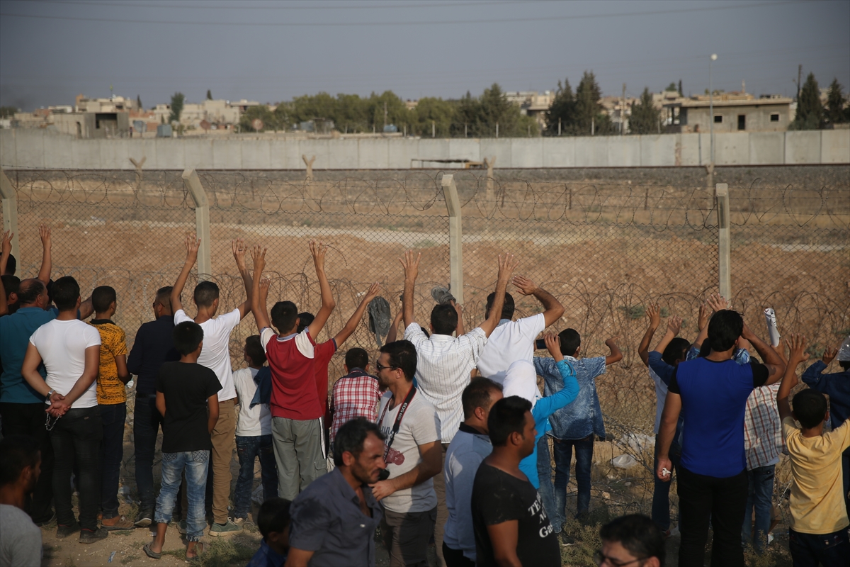 Sıfır noktasında PYD protestosu - 0