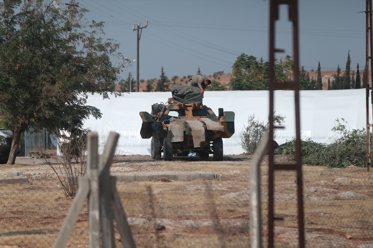 Suriye sınırına askeri sevkiyat sürüyor - 0