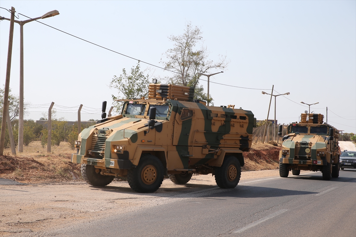 Suriye sınırına askeri sevkiyat sürüyor - 0