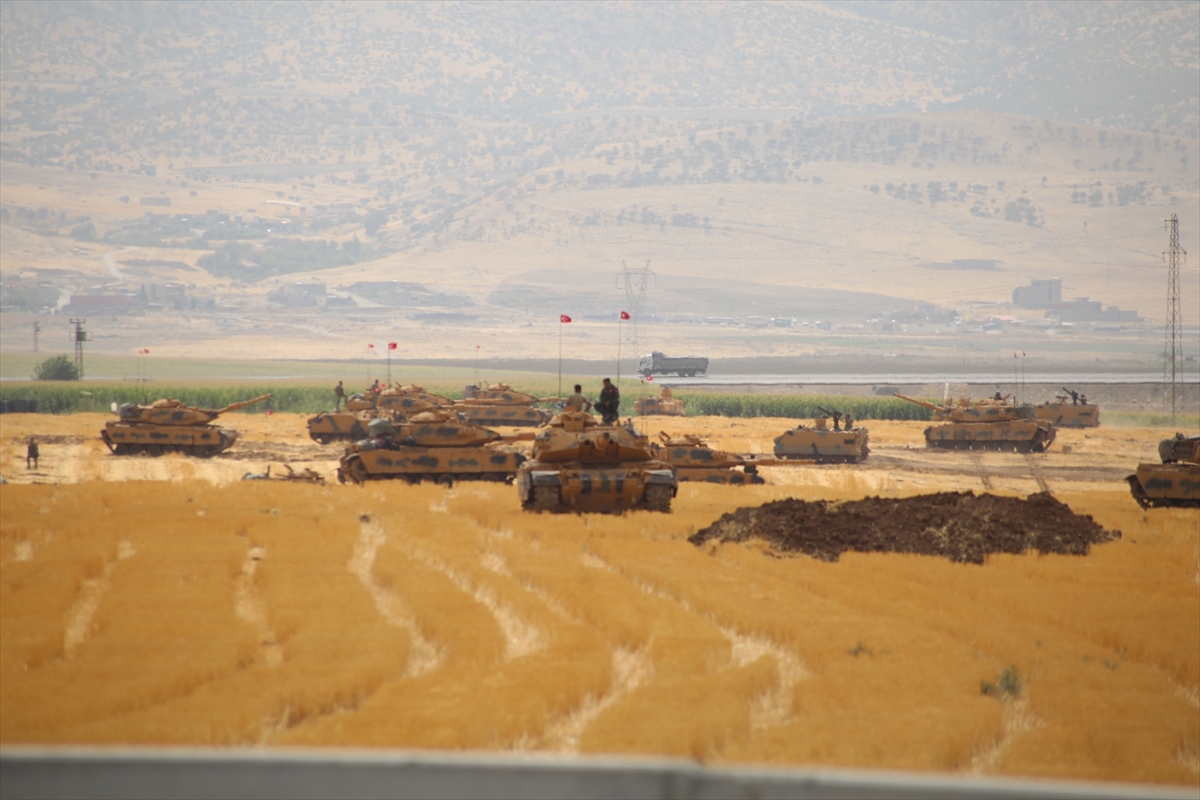 TSK Habur'daki tatbikatın yeni fotoğraflarını paylaştı - 2