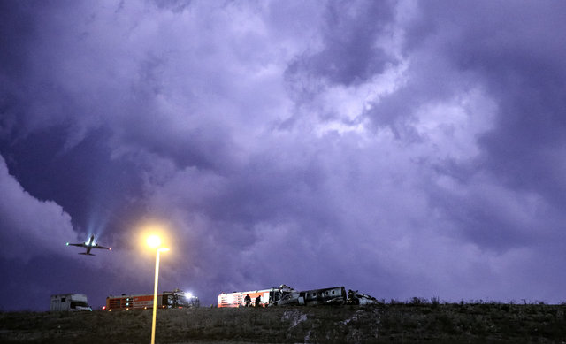 Düşen jetin enkazı görüntülendi - 0