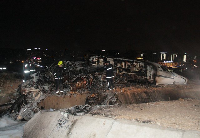 Düşen jetin enkazı görüntülendi - 0