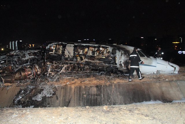 Düşen jetin enkazı görüntülendi - 0