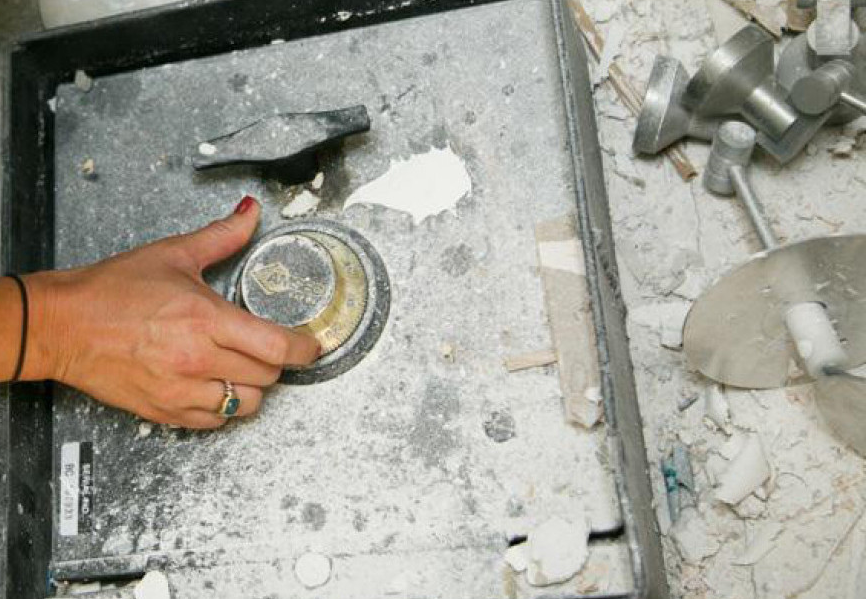 Kasanın içinden çıkanlar herkesi şaşırttı - 1