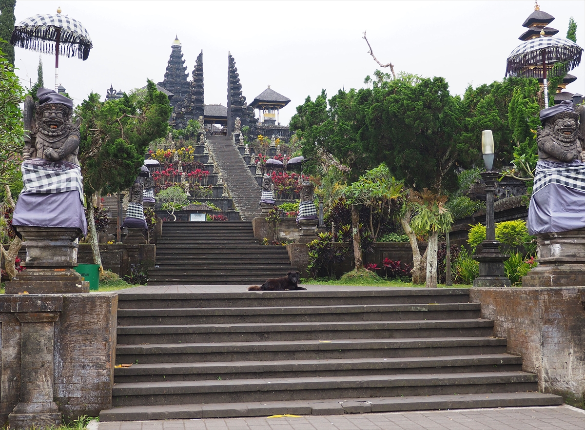 Bali Adası'nda yanardağ alarmı! - 0