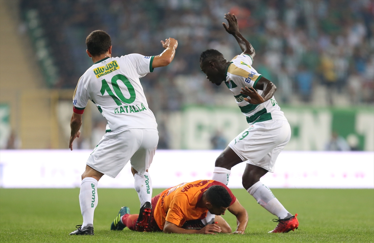 Galatasaray Bursa'da 3 puanı kaptı - 0