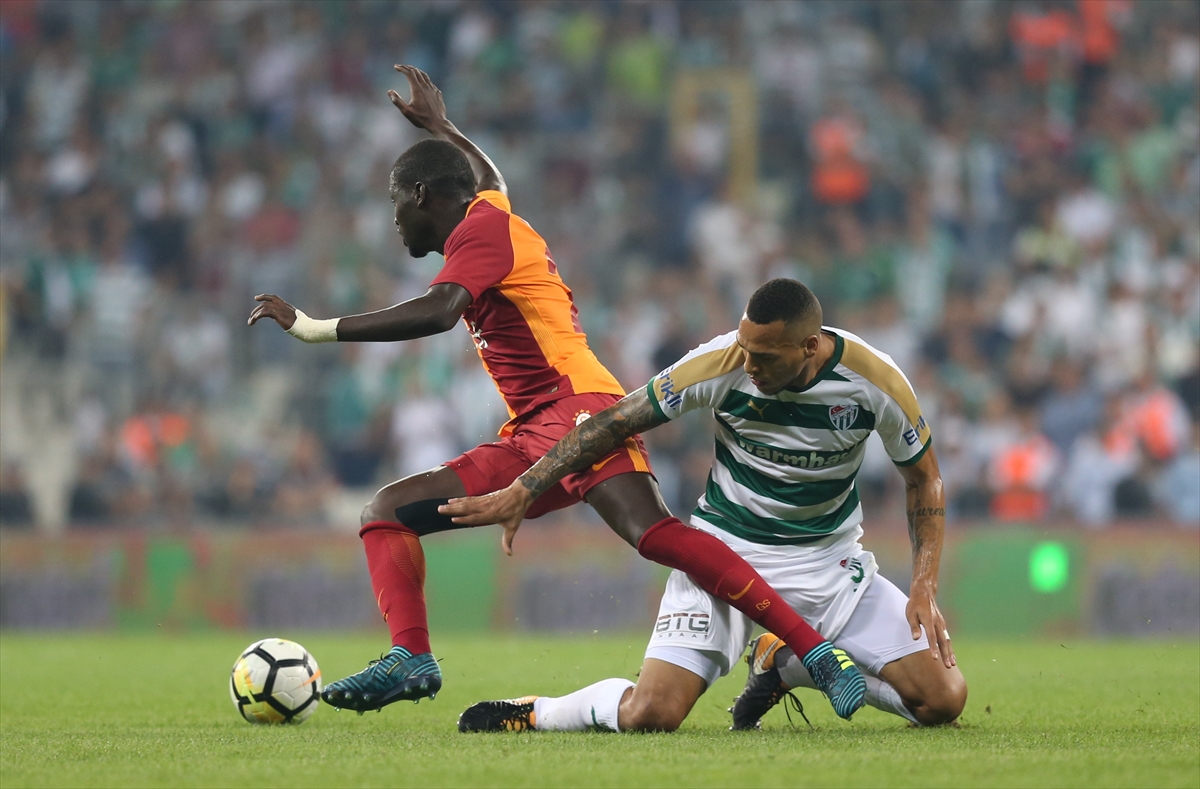 Galatasaray Bursa'da 3 puanı kaptı - 0