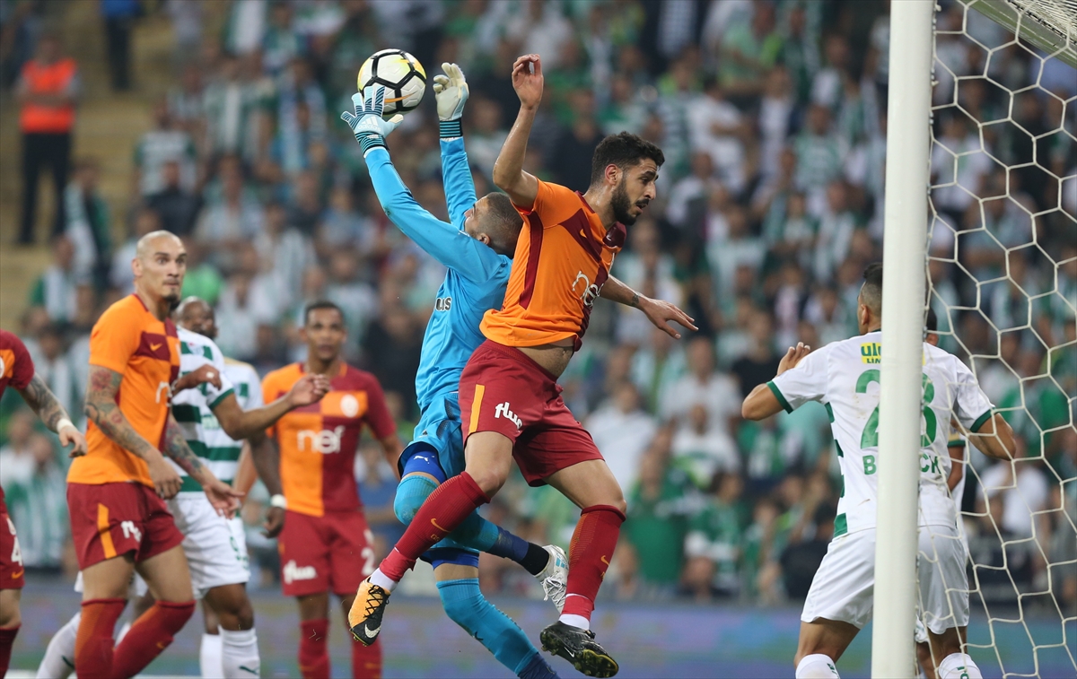 Galatasaray Bursa'da 3 puanı kaptı - 0