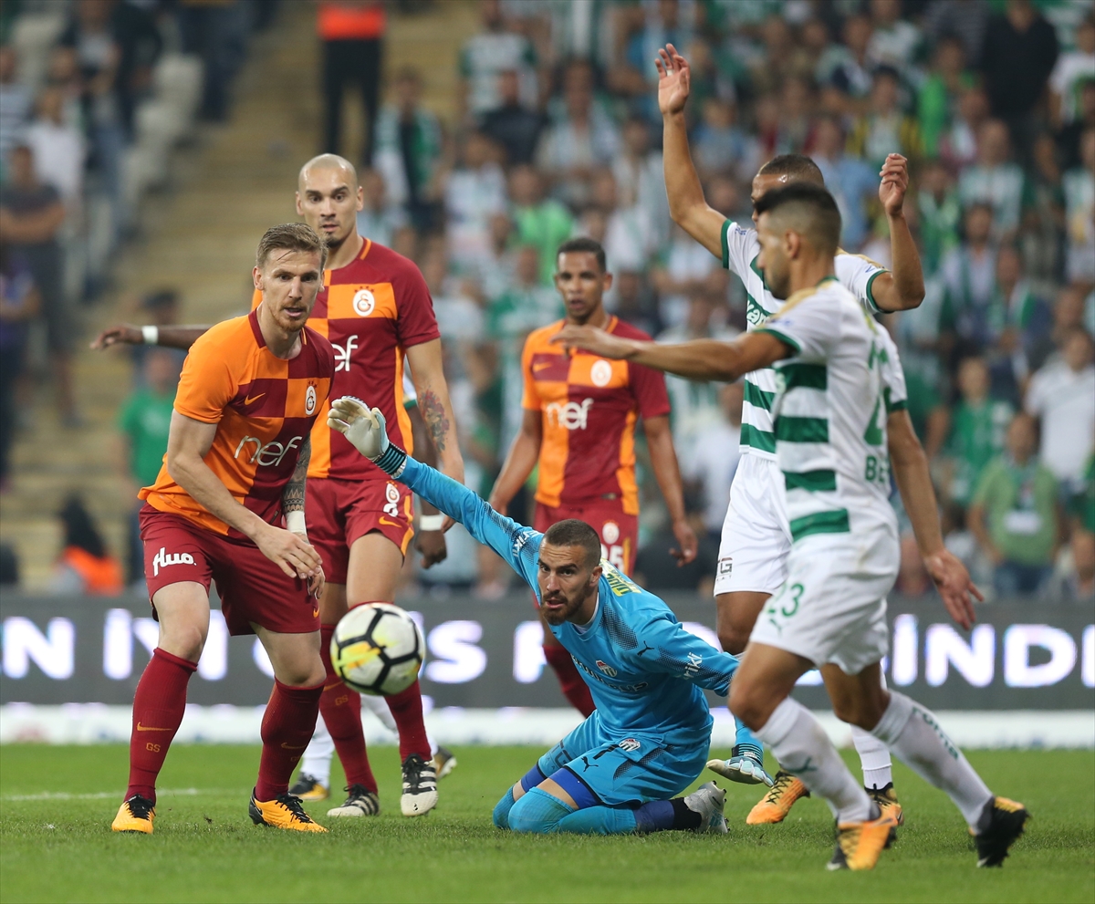 Galatasaray Bursa'da 3 puanı kaptı - 0