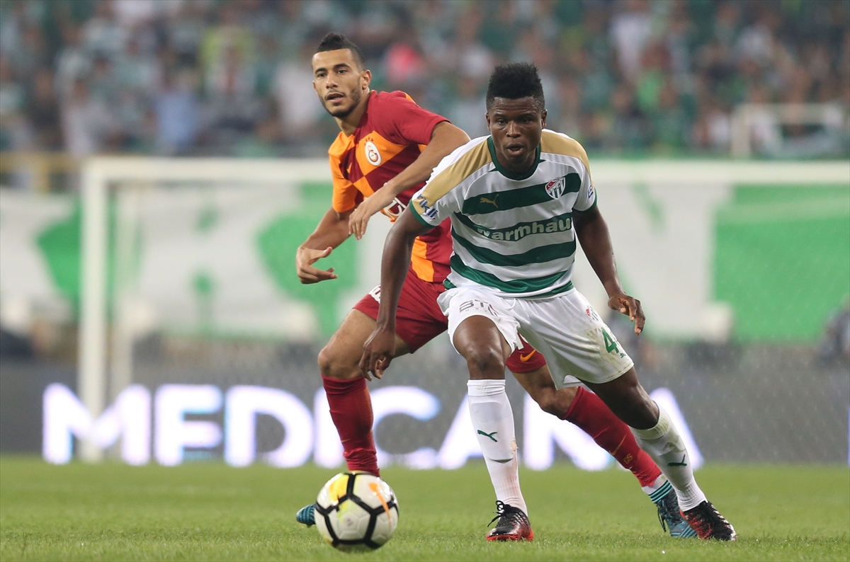 Galatasaray Bursa'da 3 puanı kaptı - 0