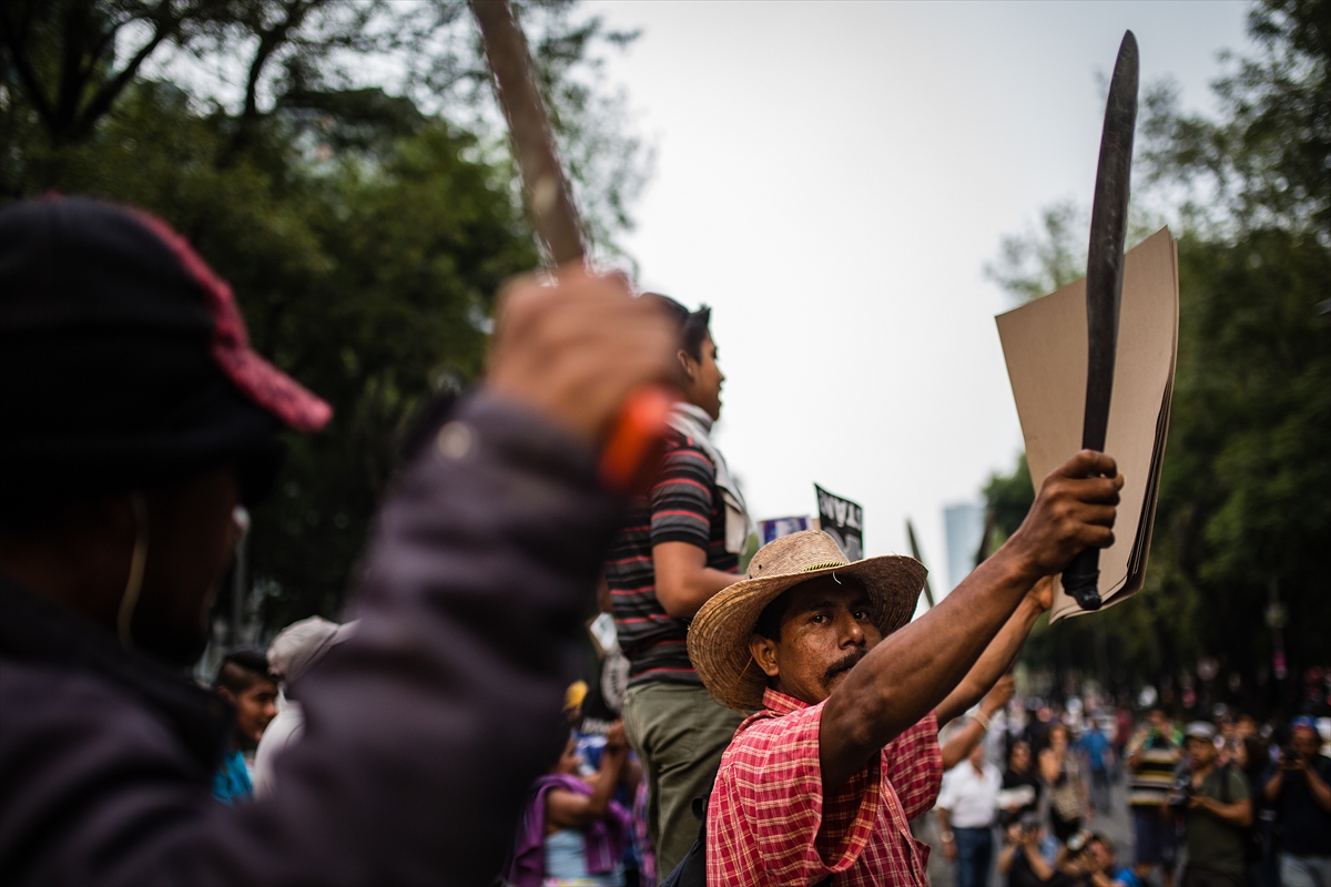 Kaçırılma olaylarının 3. yıldönümünde Meksika yine hareketli! - 0