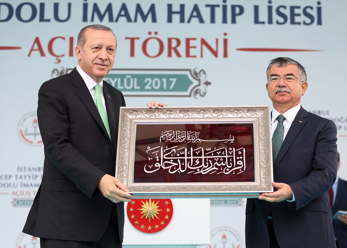 Cumhurbaşkanı Erdoğan İmam Hatiplilerle buluştu - 3