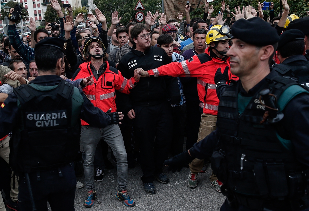 Katalonya'da gergin referandum - 0