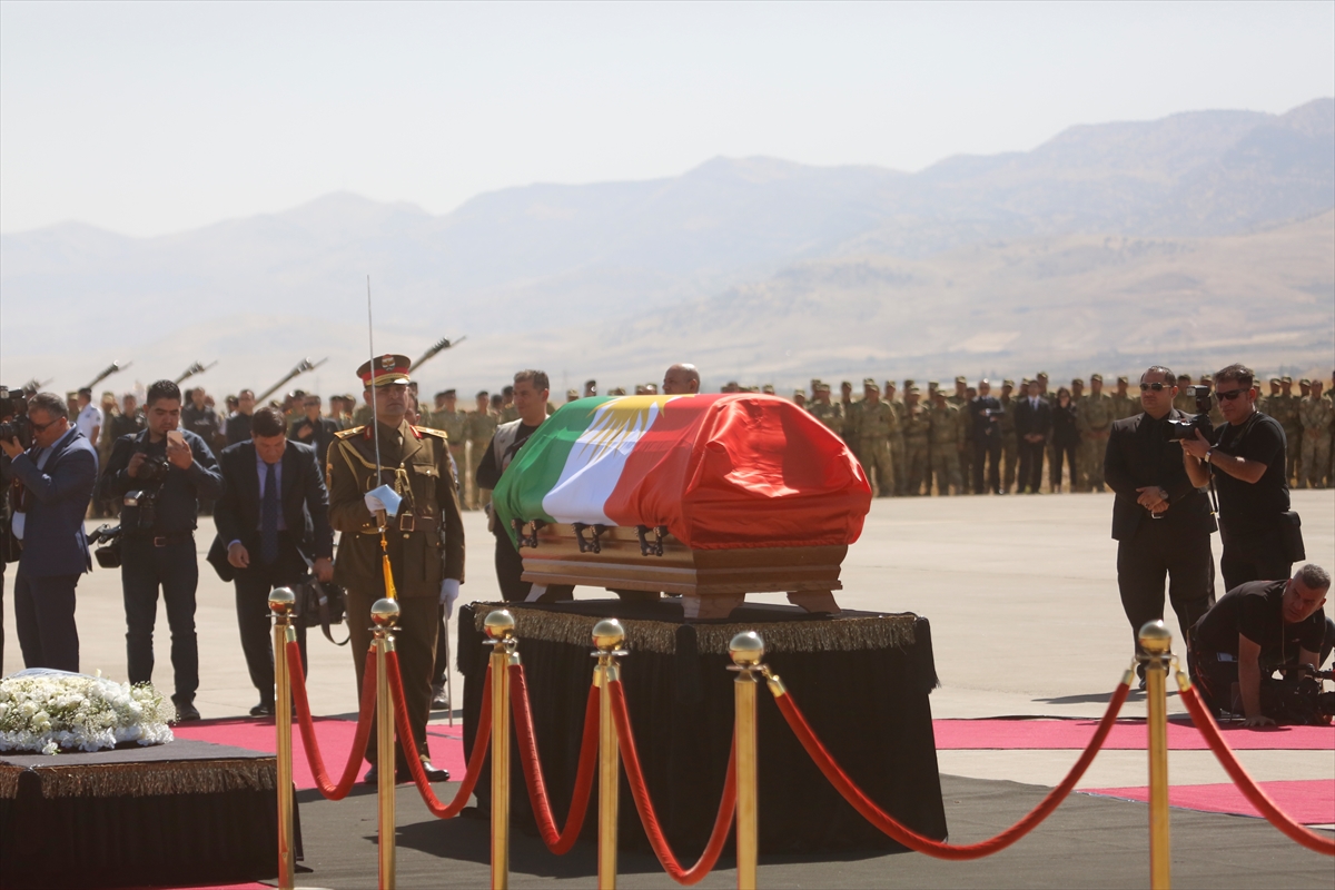 Talabani'nin naaşı Süleymaniye'ye getirildi - 0