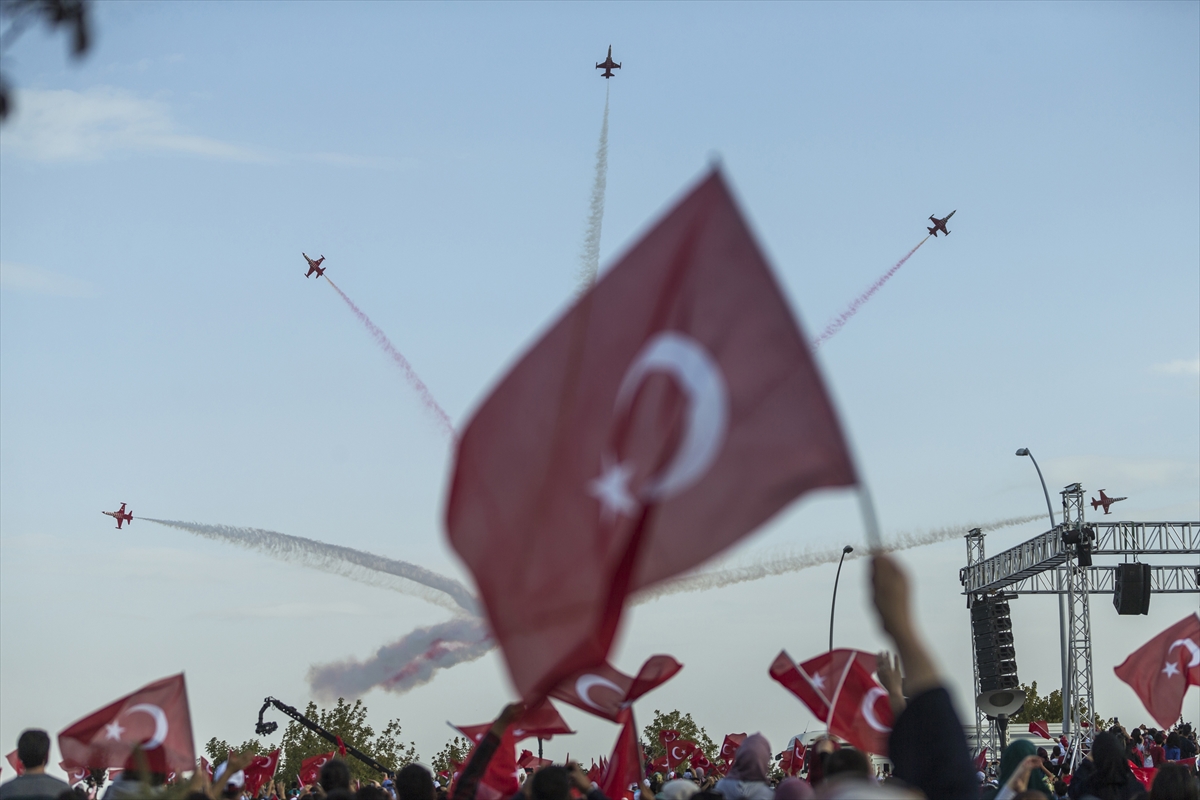 Türk Yıldızları nefes kesti - 0