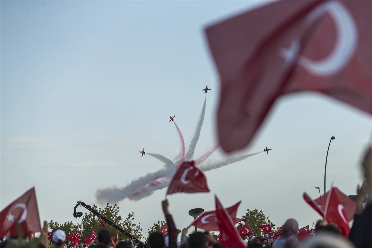 Türk Yıldızları nefes kesti - 0