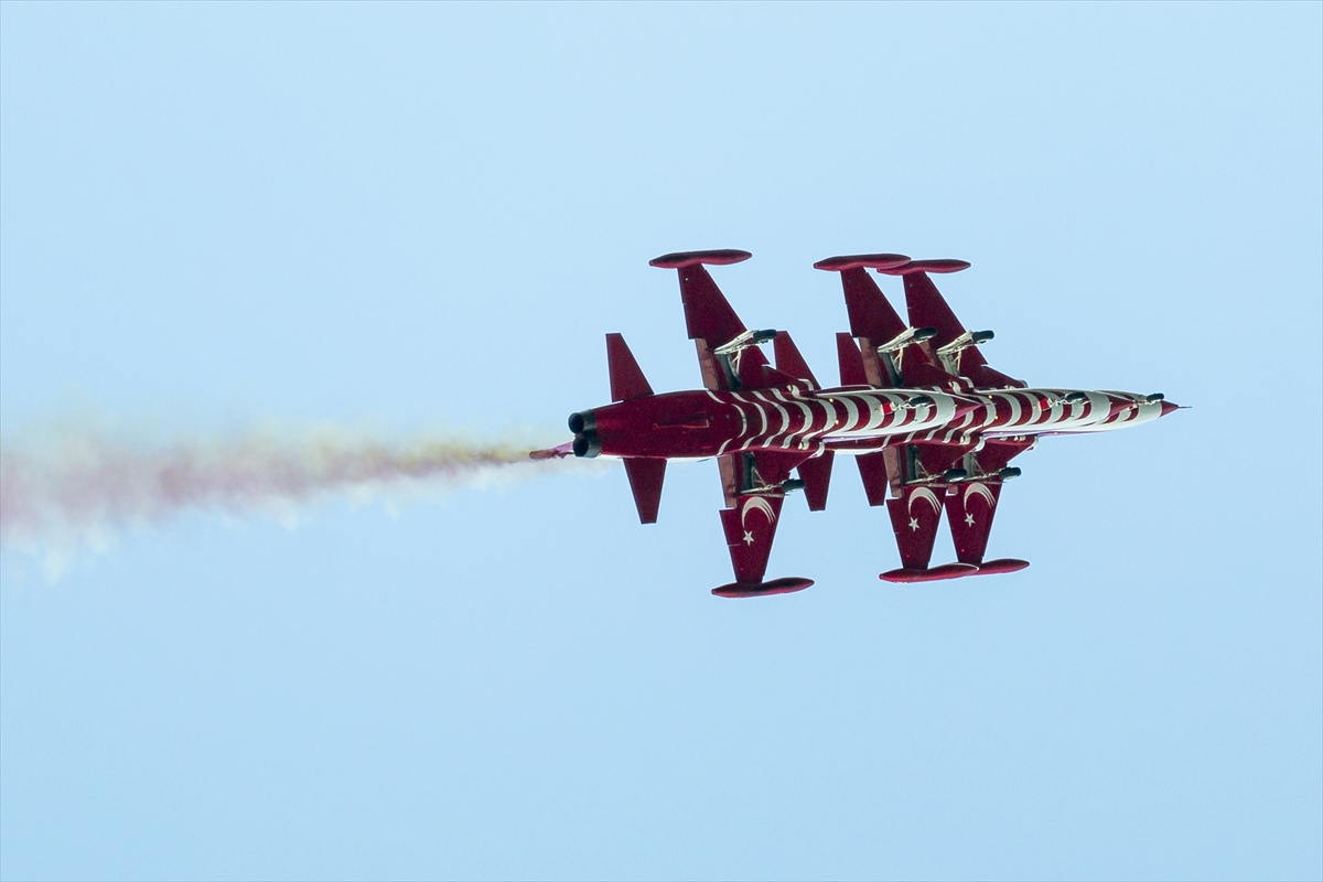 Türk Yıldızları nefes kesti - 0