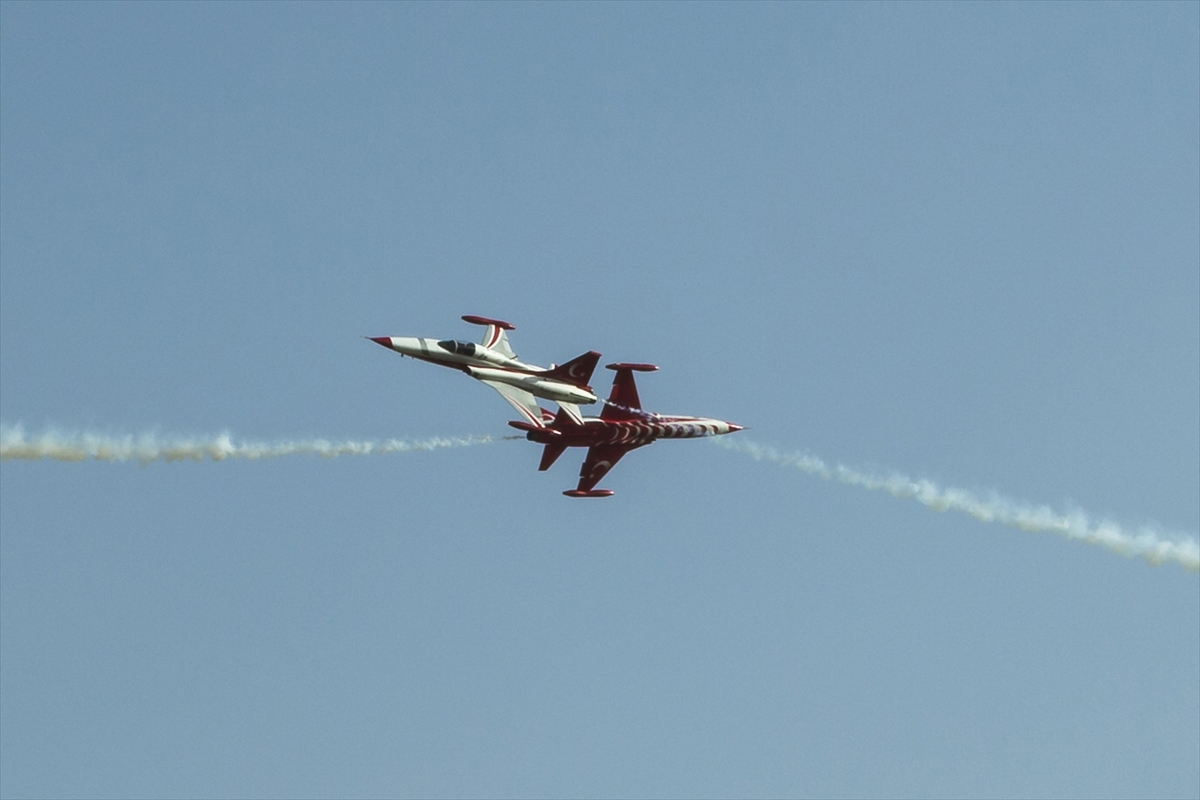 Türk Yıldızları nefes kesti - 0