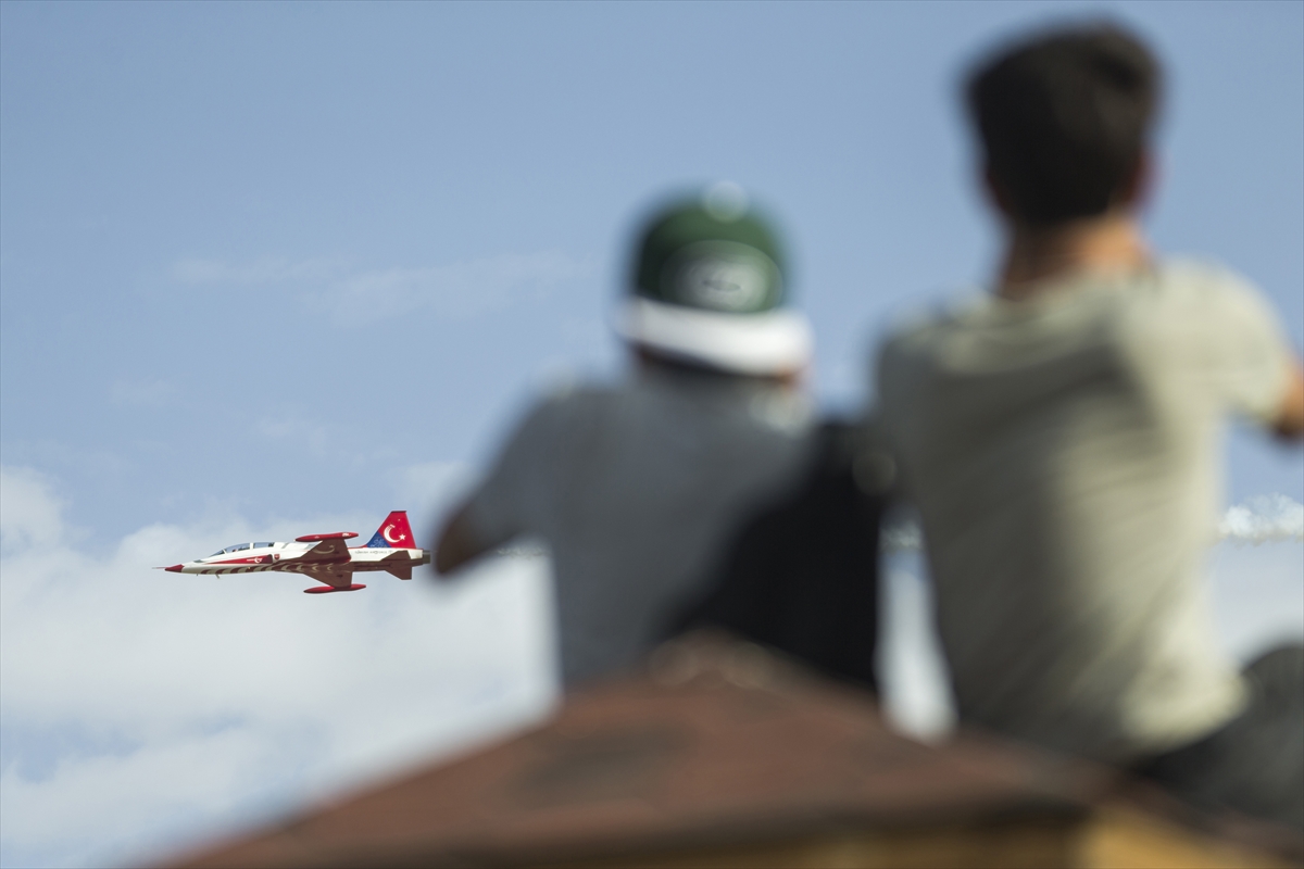 Türk Yıldızları nefes kesti - 0