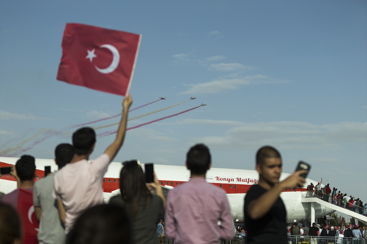 Türk Yıldızları nefes kesti - 0