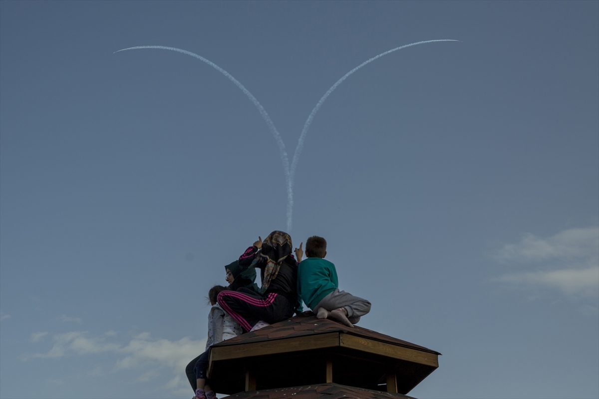 Türk Yıldızları nefes kesti - 0