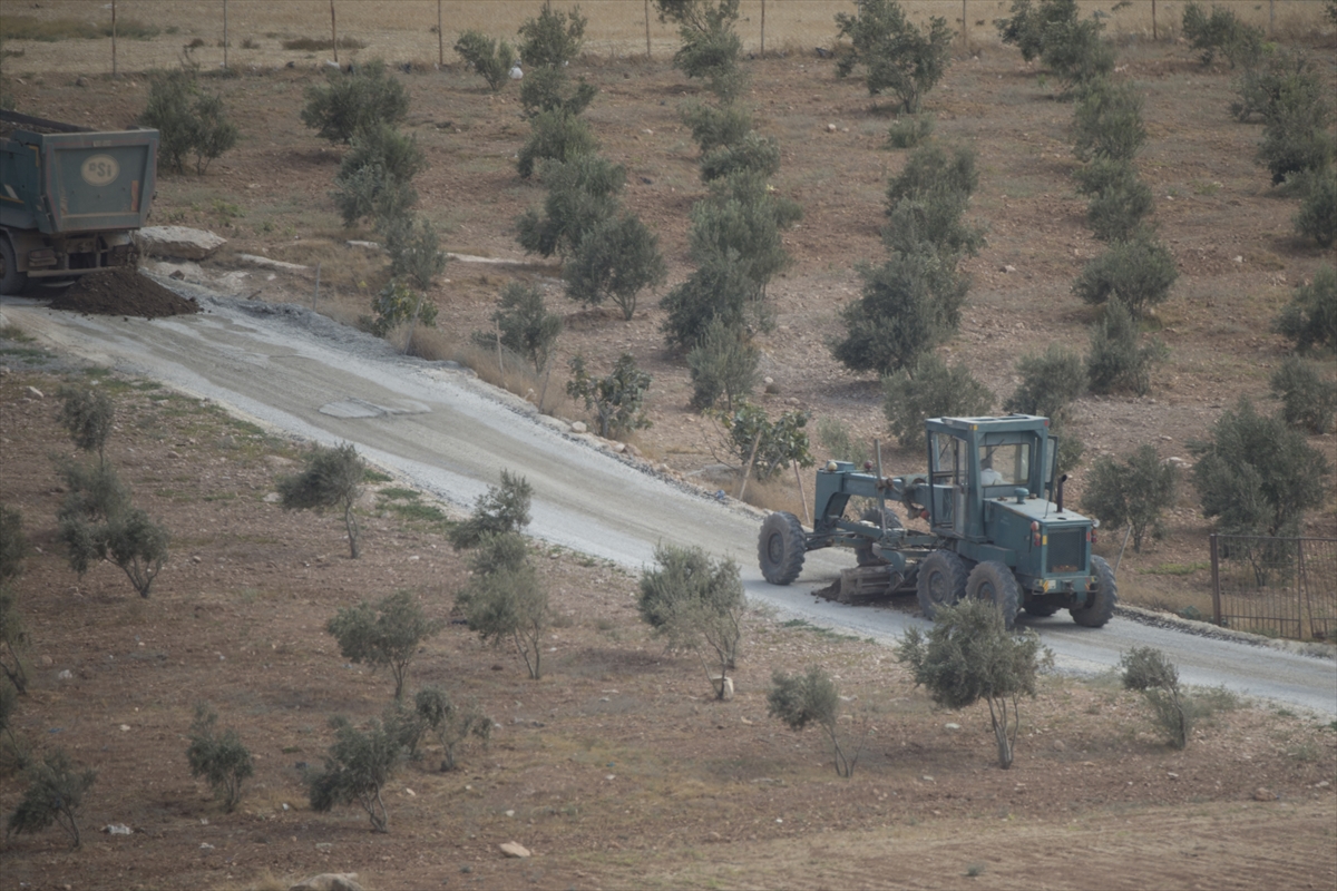 Sınırda askeri hareketlilik sürüyor - 0