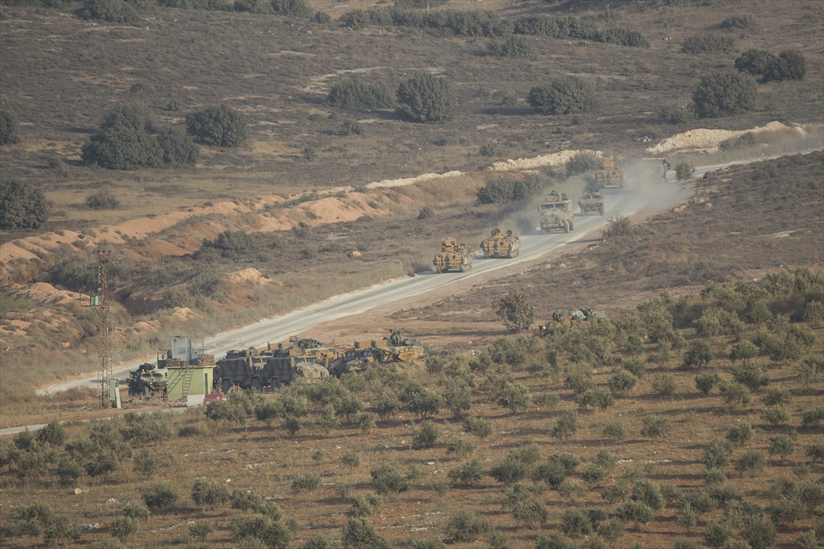 Sınırda askeri hareketlilik sürüyor - 0