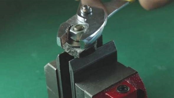 İnternetten satın aldığı meteordan yüzük yaptı - 10