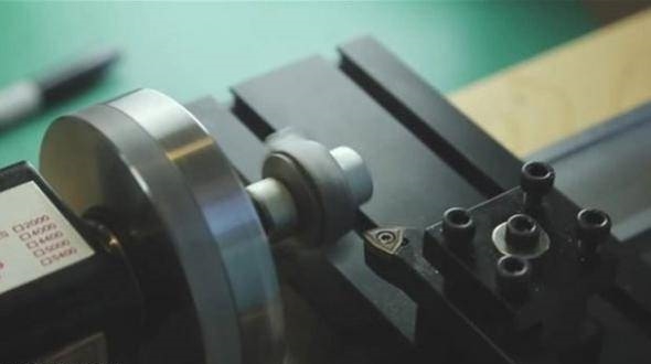 İnternetten satın aldığı meteordan yüzük yaptı - 12