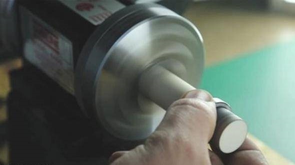 İnternetten satın aldığı meteordan yüzük yaptı - 23