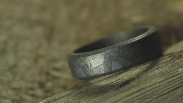 İnternetten satın aldığı meteordan yüzük yaptı - 25