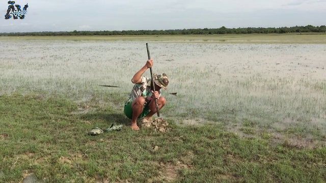 İşte ilginç bir balık avlama yöntemi - 1