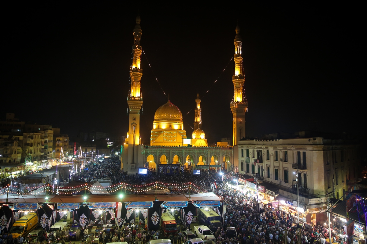 Mısır'da Badawi'nin doğum günü kutlandı - 0