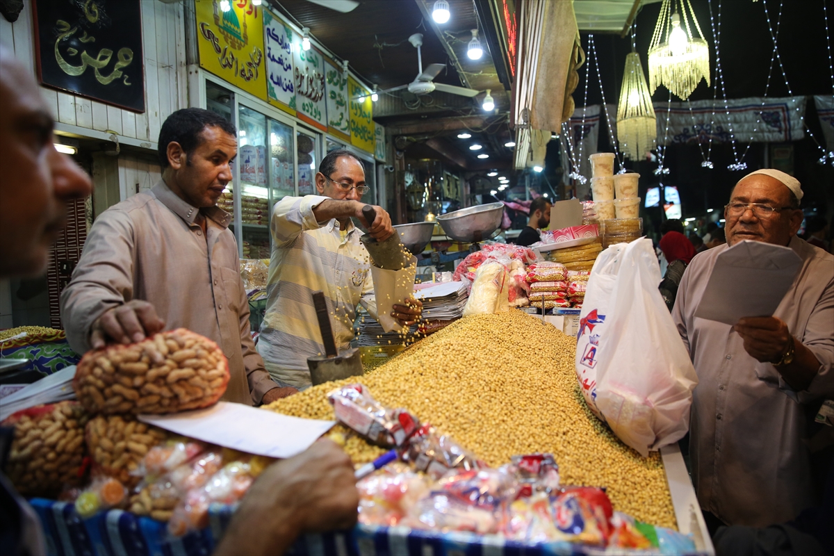 Mısır'da Badawi'nin doğum günü kutlandı - 0