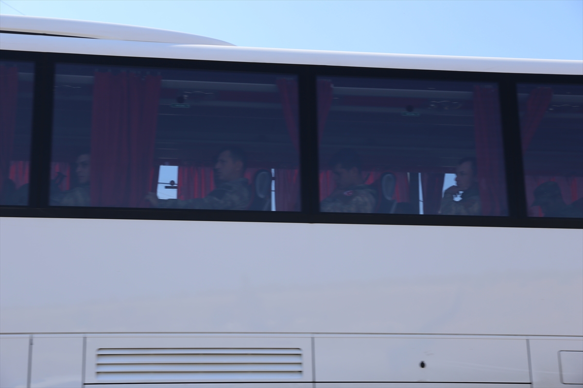 Komandolar sınır hattında - 0