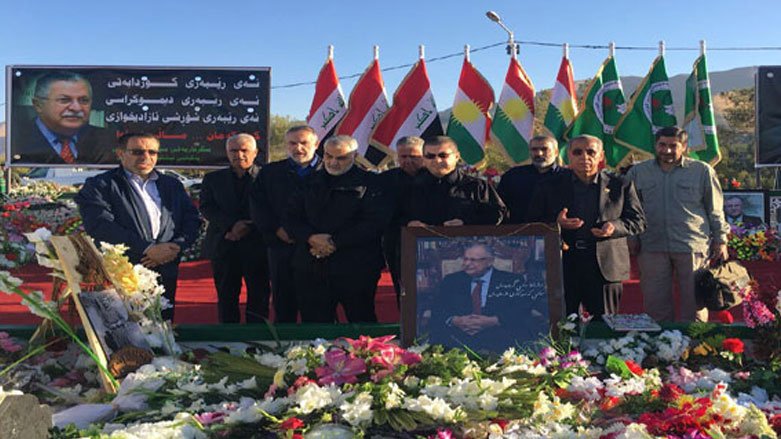 Kasım Süleymani, Celal Talabani'nin mezarını ziyaret etti - 0