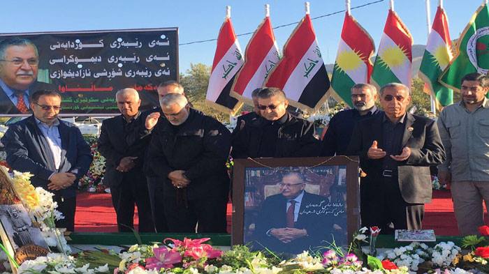 Kasım Süleymani, Celal Talabani'nin mezarını ziyaret etti - 0