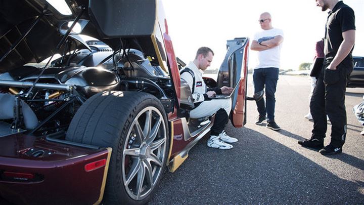 Bu araba dünya hız rekorunu kırdı! - 6