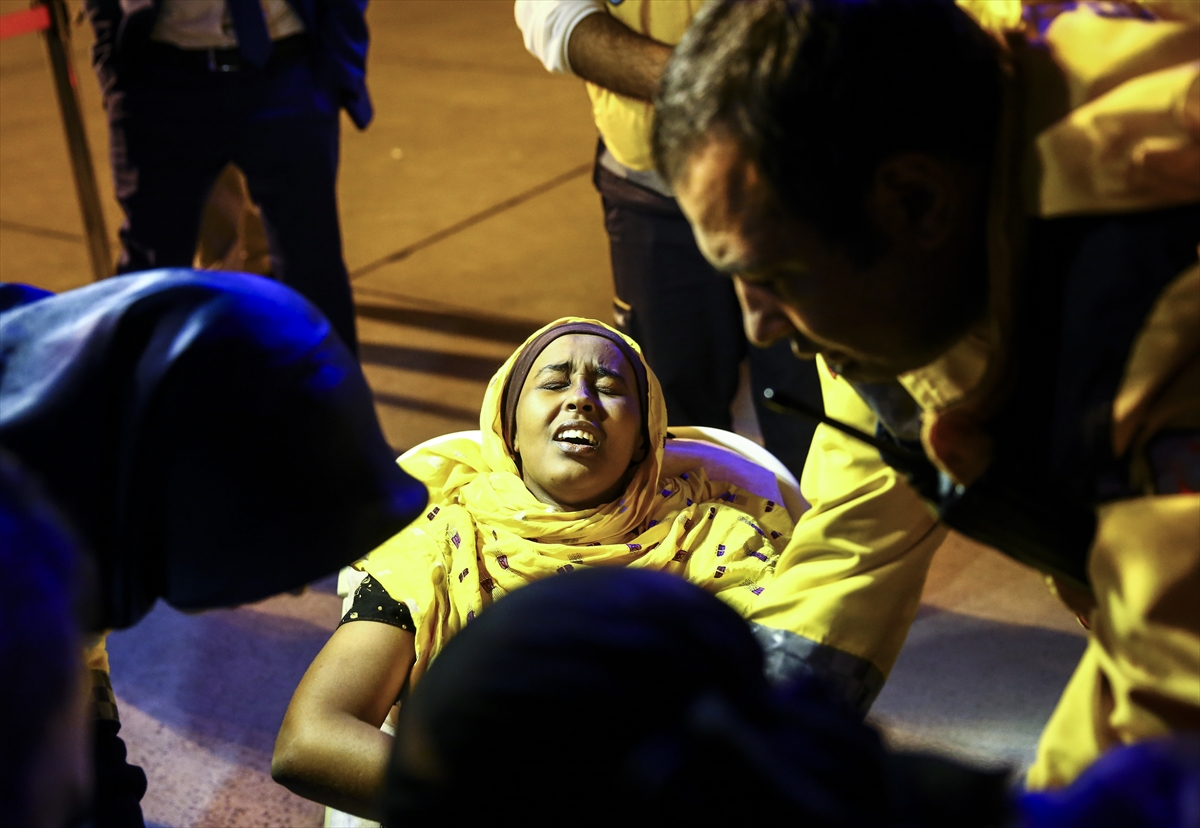 Somali'de yaralananlar Türkiye'ye getirildi - 11