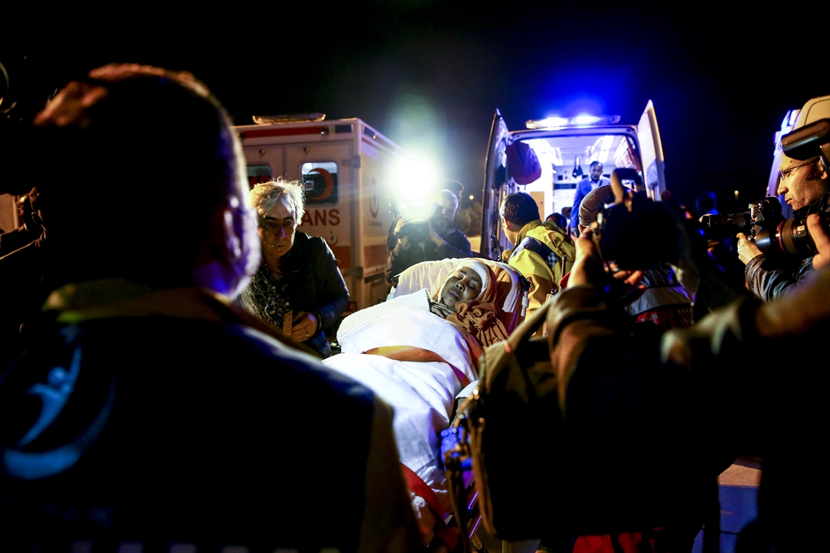 Somali'de yaralananlar Türkiye'ye getirildi - 16