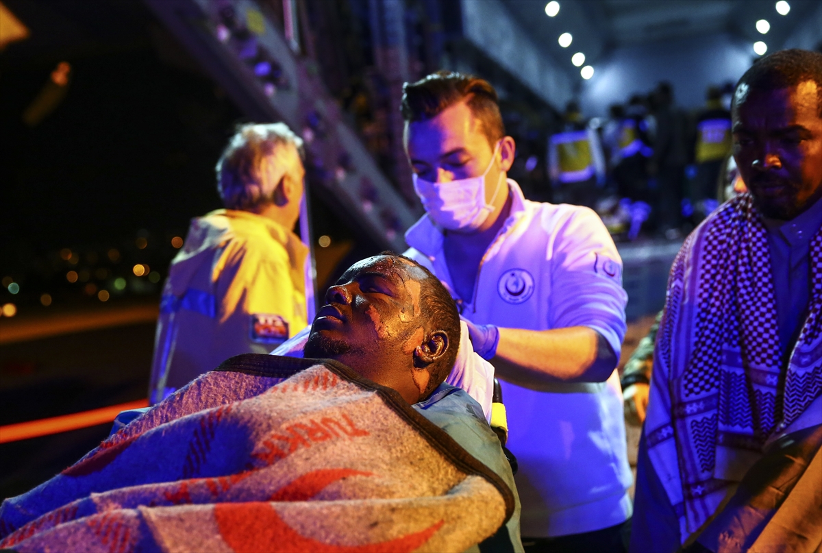 Somali'de yaralananlar Türkiye'ye getirildi - 20