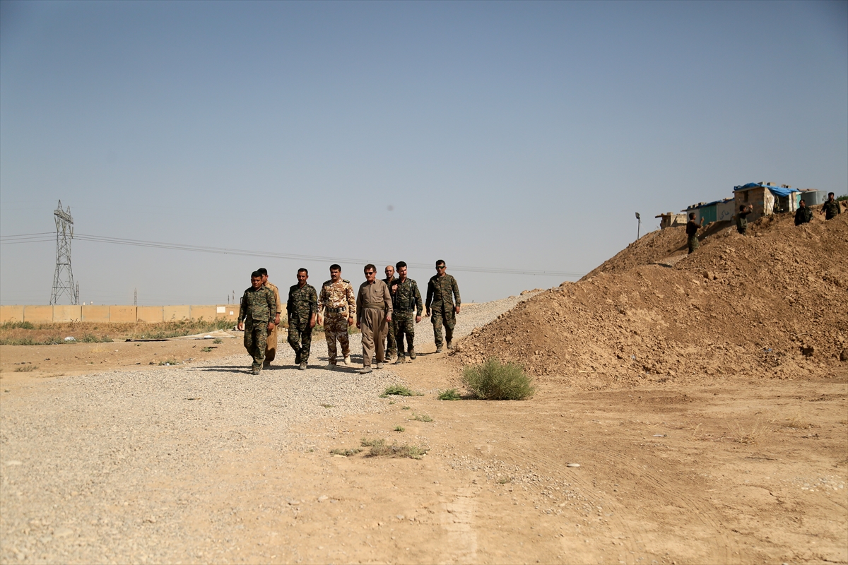 Peşmerge ve Irak güçleri karşılıklı hendek kazıyor! - 0