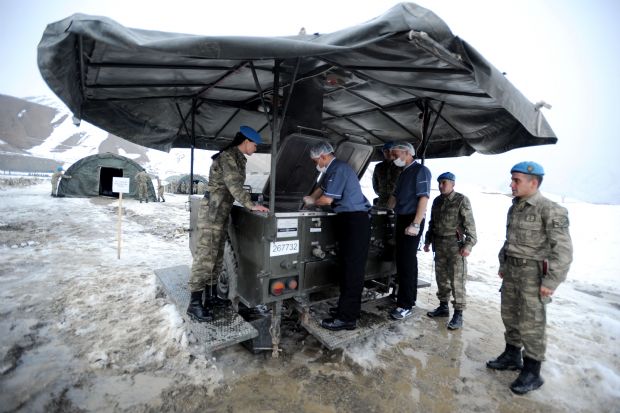 Kadın astsubay adayları eğitimlere başladı - 0