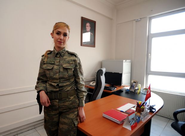 Kadın astsubay adayları eğitimlere başladı - 0