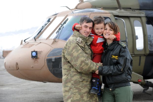 Kadın astsubay adayları eğitimlere başladı - 0