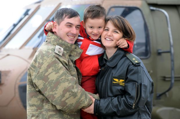Kadın astsubay adayları eğitimlere başladı - 0