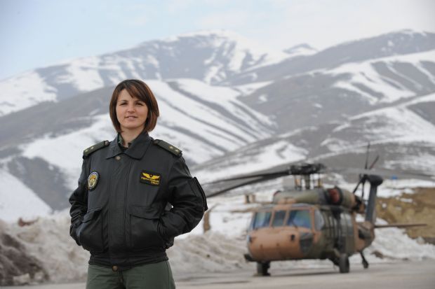 Kadın astsubay adayları eğitimlere başladı - 0