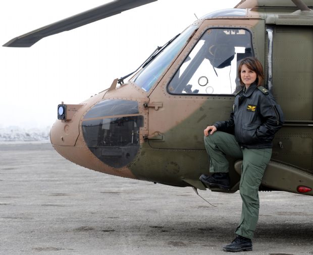 Kadın astsubay adayları eğitimlere başladı - 0