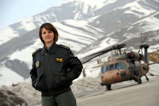 Kadın astsubay adayları eğitimlere başladı - 0