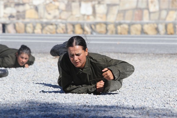 Kadın astsubay adayları eğitimlere başladı - 0